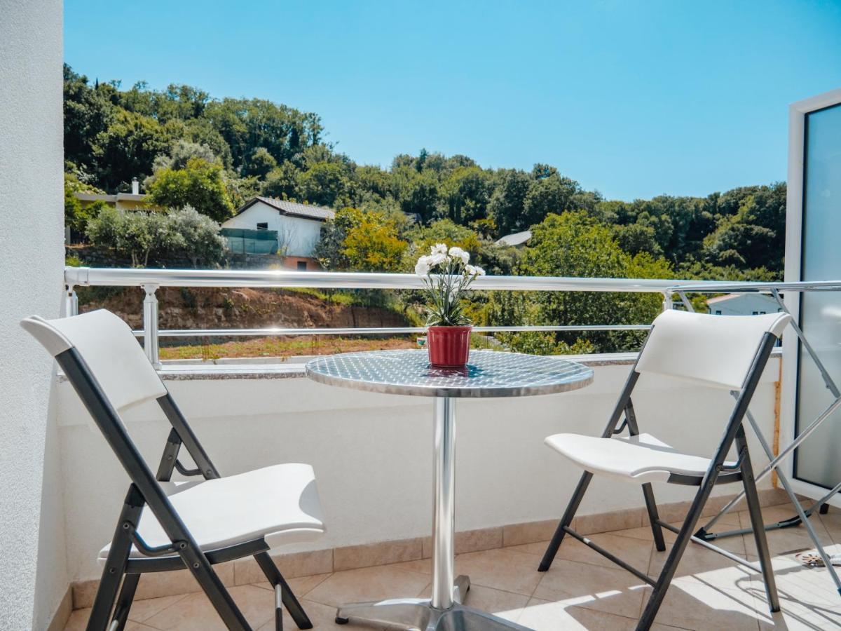 Apartments Gjenashaj أولتْسي المظهر الخارجي الصورة