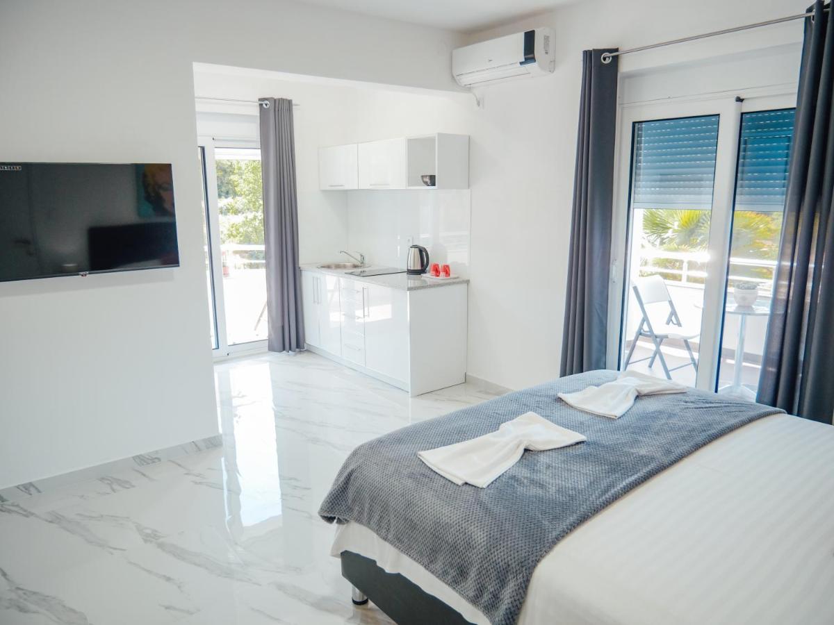 Apartments Gjenashaj أولتْسي المظهر الخارجي الصورة